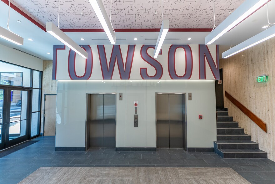 More Photos Of 40 W Chesapeake Ave, Towson Office For Lease