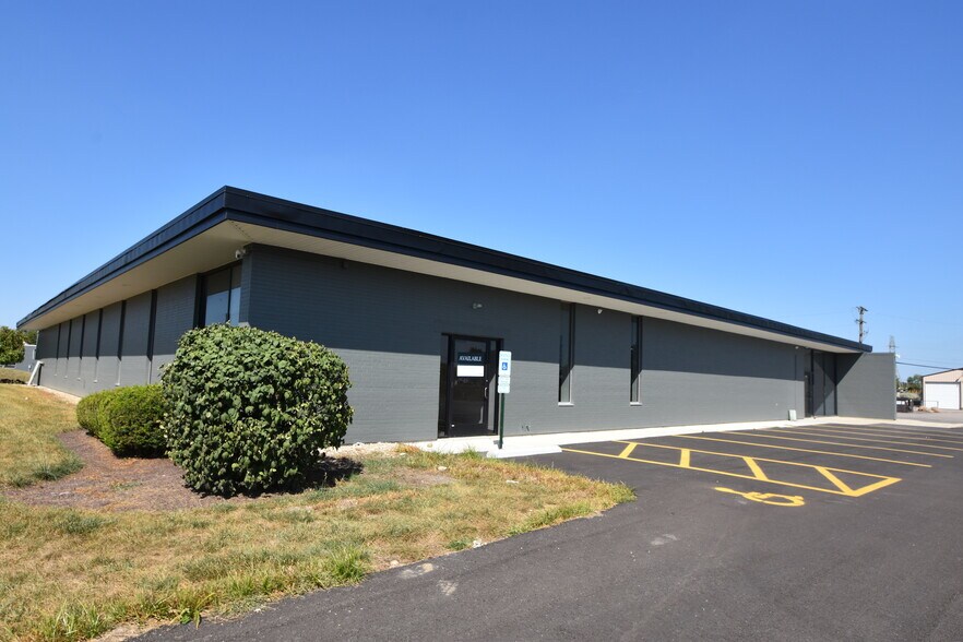 Primary Photo Of 2328 Stanley ave, Dayton Light Manufacturing For Lease