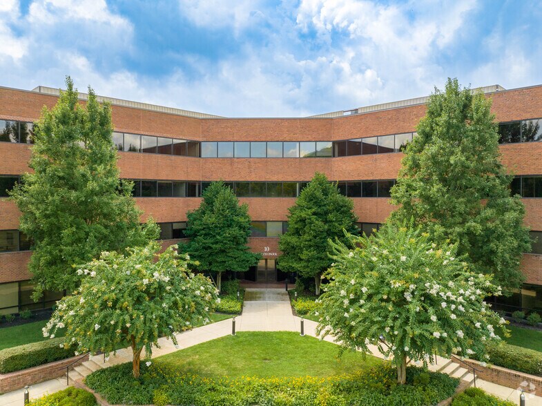 More Photos Of 4 N Park Dr, Hunt Valley Unknown For Lease