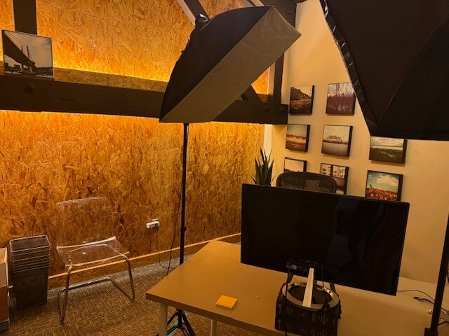 More Photos Of 1215 SE 8th Ave, Portland Service For Lease