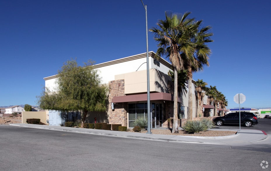 More Photos Of 5765 S Rainbow Blvd, Las Vegas Office For Lease