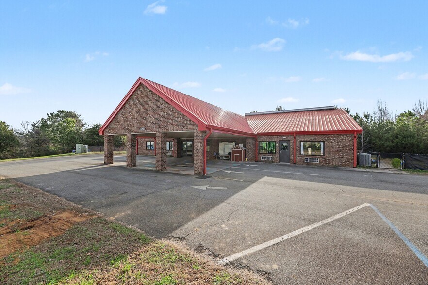 More Photos Of 6490 Franz Warner Pky, Whitsett Daycare Center For Sale