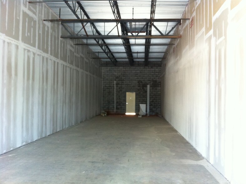 More Photos Of 3707-3733 Gulf Breeze Pky, Gulf Breeze Freestanding For Lease