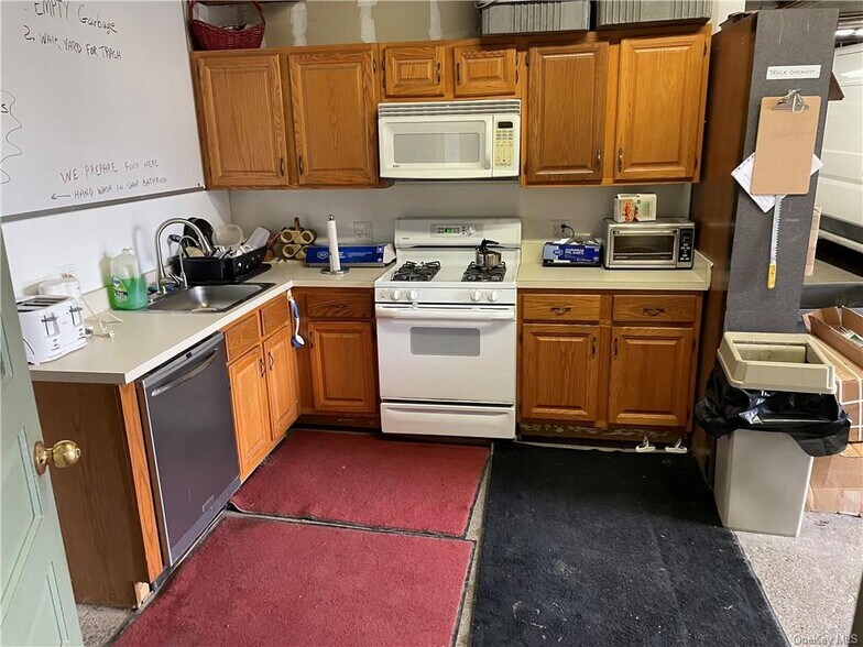 More Photos Of 145-153 S William St, Newburgh General Retail For Sale