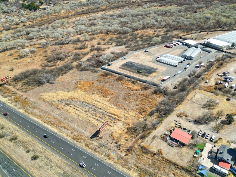 More Photos Of 803 N. Industrial Dr, Camp Verde Distribution For Sale