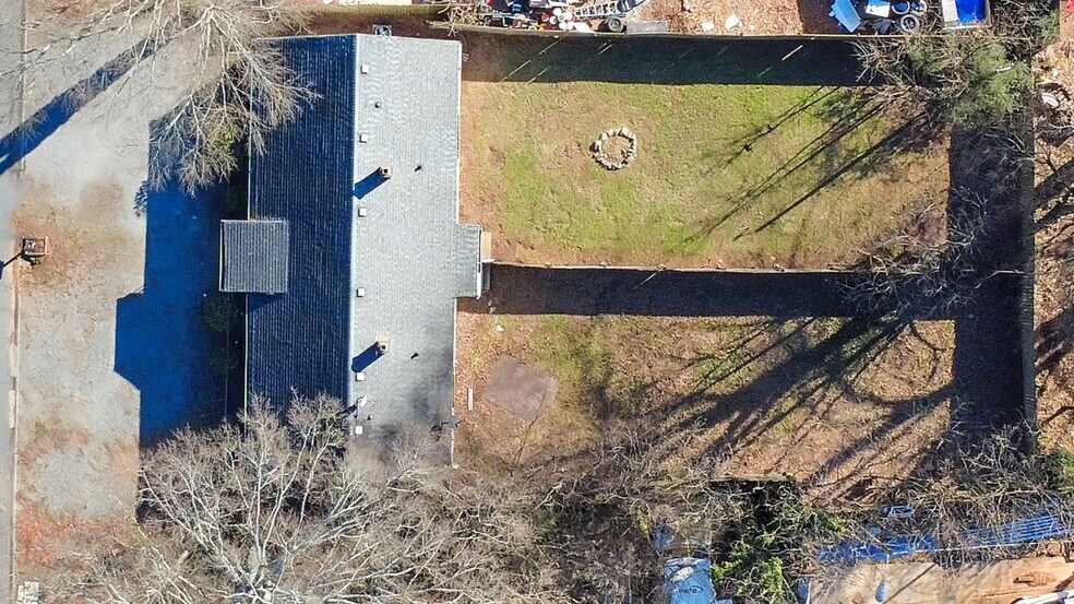 More Photos Of 610 Armstrong St SE, Marietta Multifamily For Sale