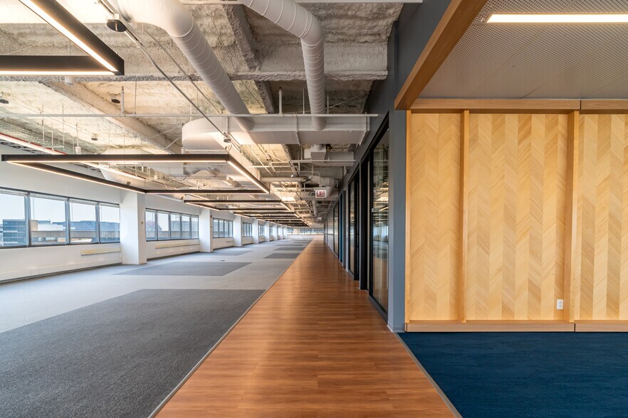 More Photos Of 6400 Shafer Ct, Rosemont Office For Lease