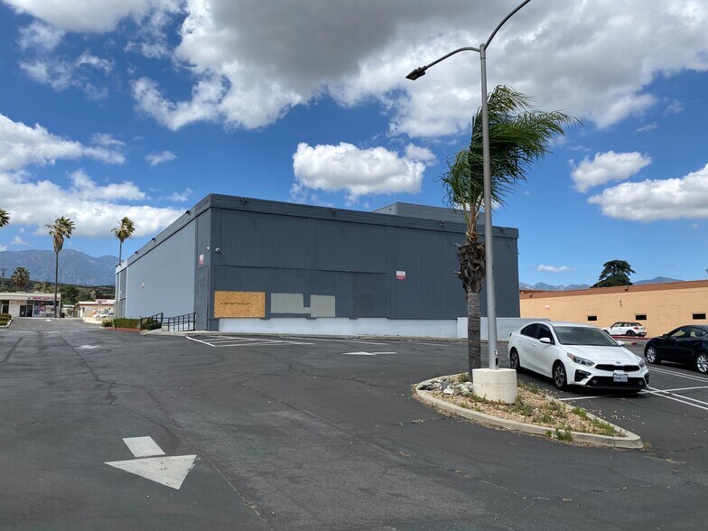 More Photos Of 1374 W Ramsey St, Banning Bank For Lease