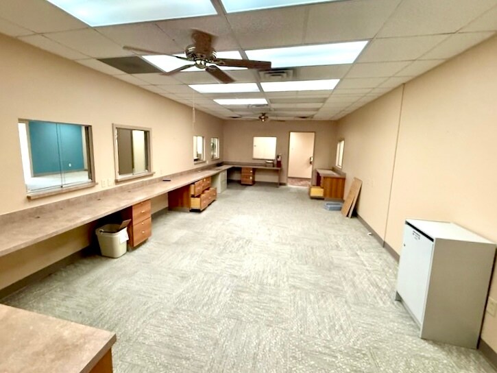 More Photos Of 3548 Western Ave, Connersville Mixed Retail For Sale