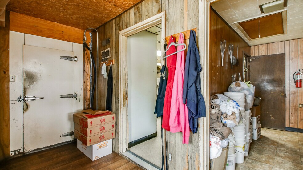 More Photos Of N14015 W Central Ave, Fifield Restaurant For Sale