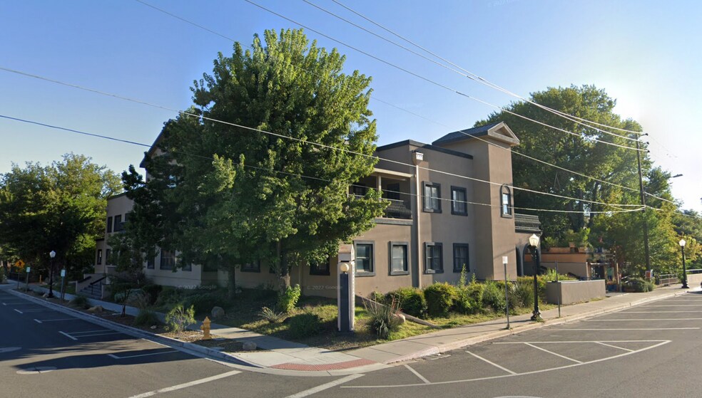 Primary Photo Of 141 S McCormick St, Prescott Office Residential For Lease