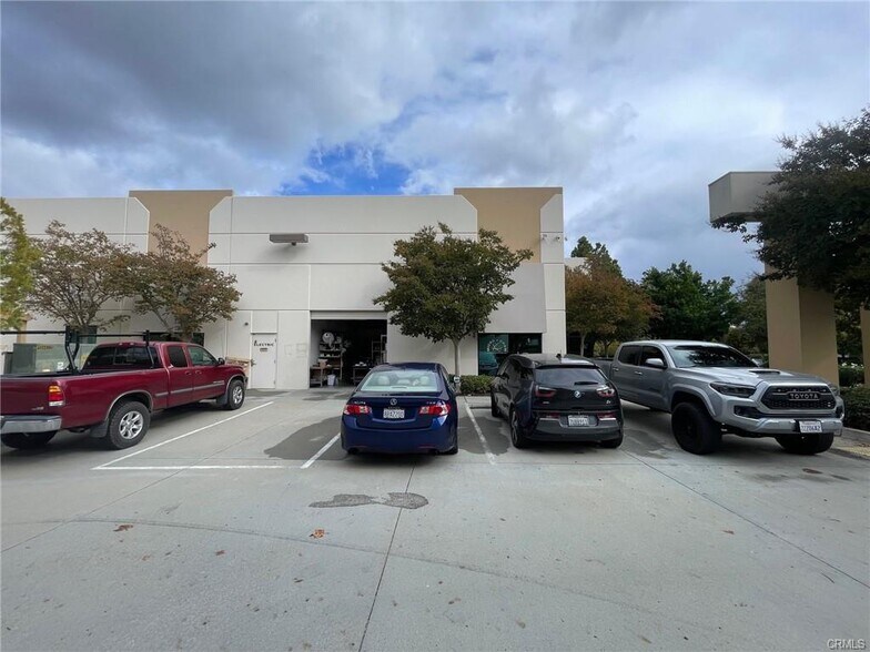 More Photos Of 42065 Zevo Dr, Temecula Warehouse For Sale