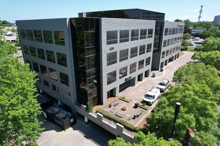 Primary Photo Of 6201 Fairview Rd, Charlotte Office For Lease
