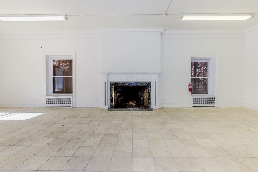 More Photos Of 140 E Hanover St, Trenton Schools For Sale