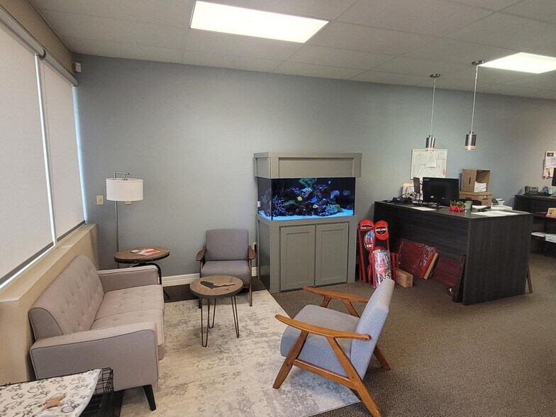 More Photos Of 5404 Hoover Blvd, Tampa Medical For Lease