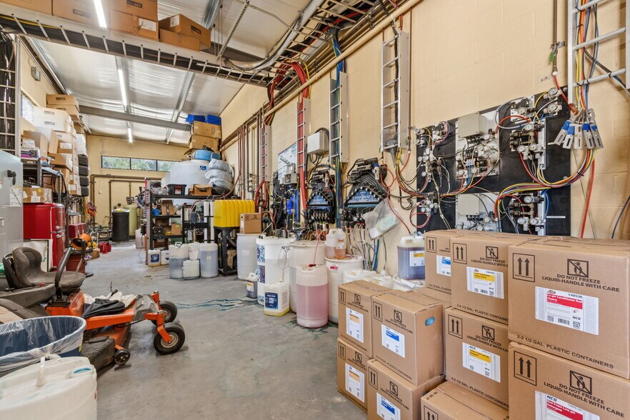 More Photos Of 12111 Cypress North Houston Rd, Cypress Carwash For Sale