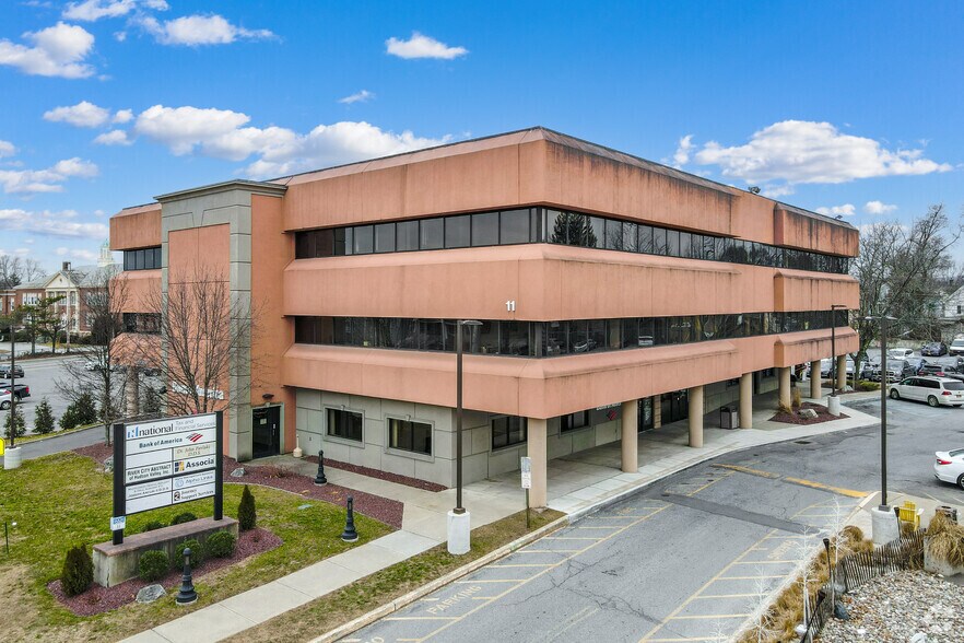 More Photos Of 11 Raymond Ave, Poughkeepsie Medical For Lease