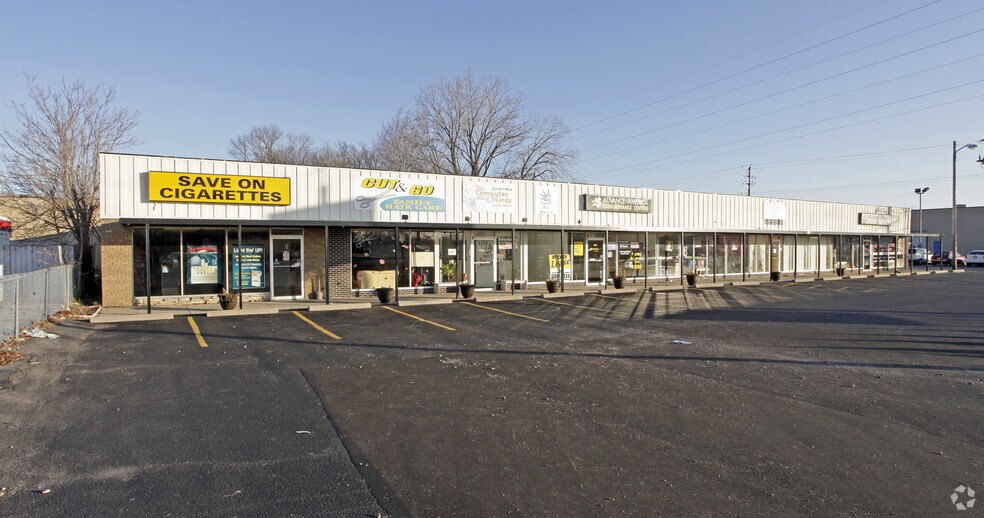 More Photos Of 5600 75th St, Kenosha Unknown For Lease