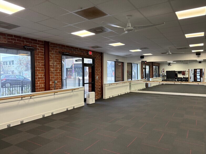 More Photos Of 1615 Hendricks Ave, Jacksonville Restaurant For Lease