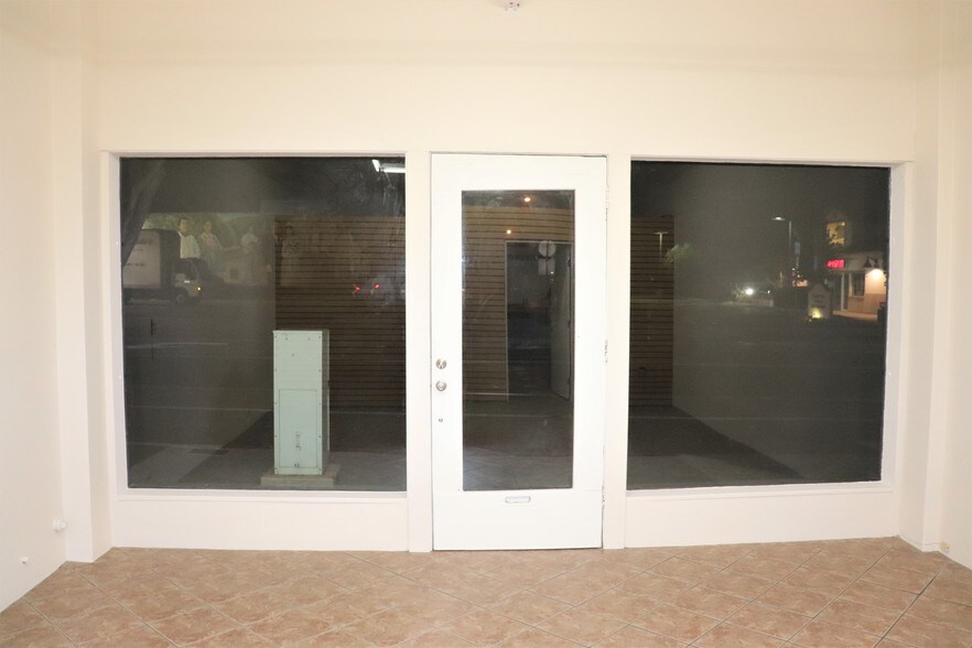 More Photos Of 108 S 10th St, Santa Paula Storefront Retail Residential For Lease