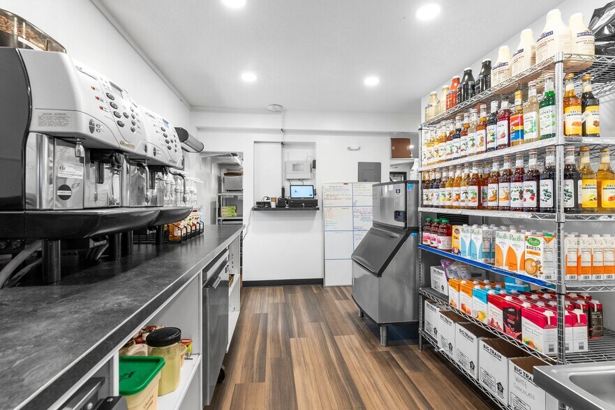 More Photos Of 24217 State Hwy 35, Siren Freestanding For Sale