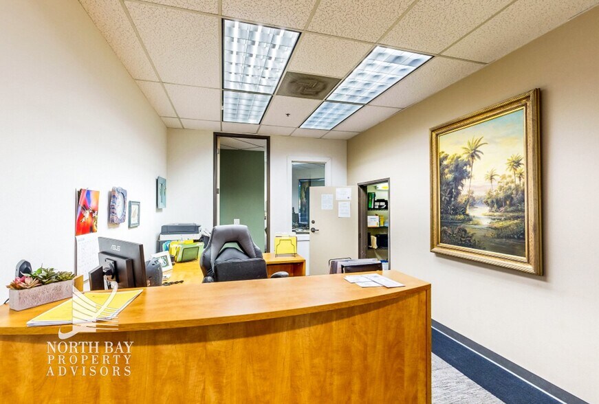 More Photos Of 1330 N Dutton Ave, Santa Rosa Office For Sale