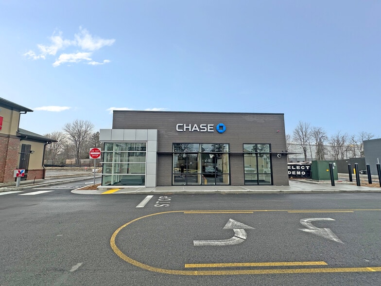 More Photos Of 850 Main st, Clinton Bank For Sale