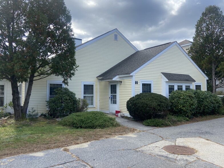 Primary Photo Of 31 Old Nashua Rd, Amherst Office For Lease