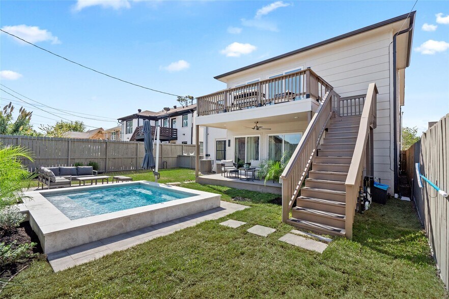 More Photos Of , Houston Multifamily For Sale