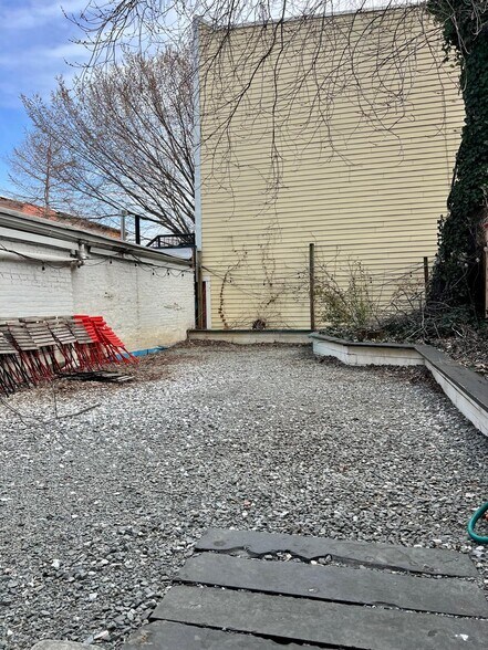 More Photos Of 419 Tompkins Ave, Brooklyn General Retail For Lease