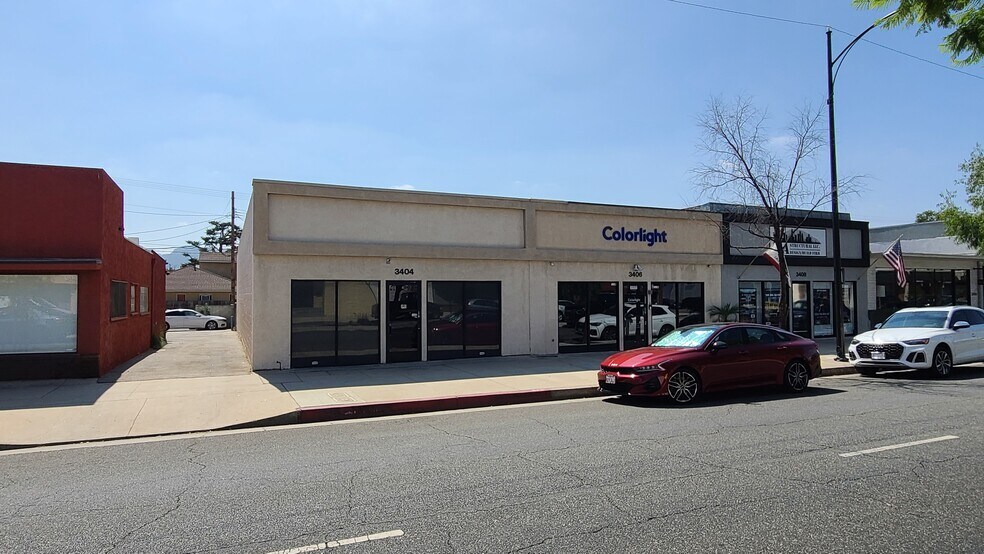 More Photos Of 3404 W Burbank Blvd, Burbank Movie Radio TVStudio For Lease