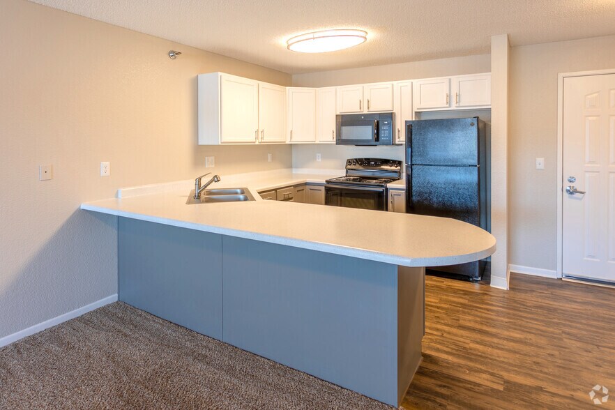 More Photos Of 110 E 1st St, Chaska Apartments For Lease