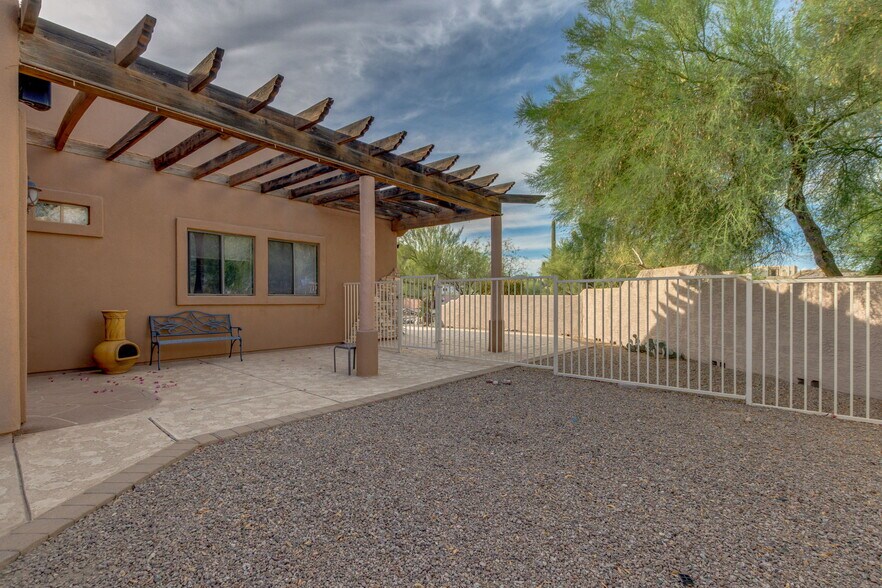More Photos Of 10027 E Hillview St, Mesa Assisted Living For Sale