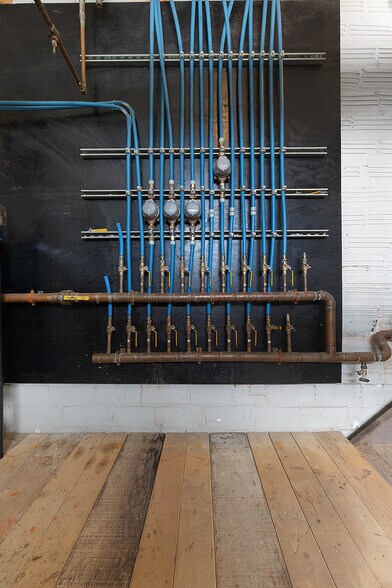 More Photos Of 8702 Detroit Ave, Cleveland Apartments For Sale