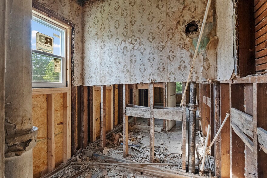 More Photos Of 330 N 29th St, Louisville Multifamily For Sale