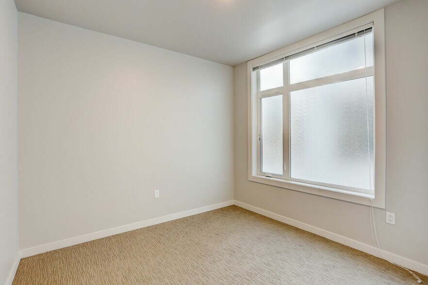 More Photos Of 954 E Union St, Seattle Apartments For Lease