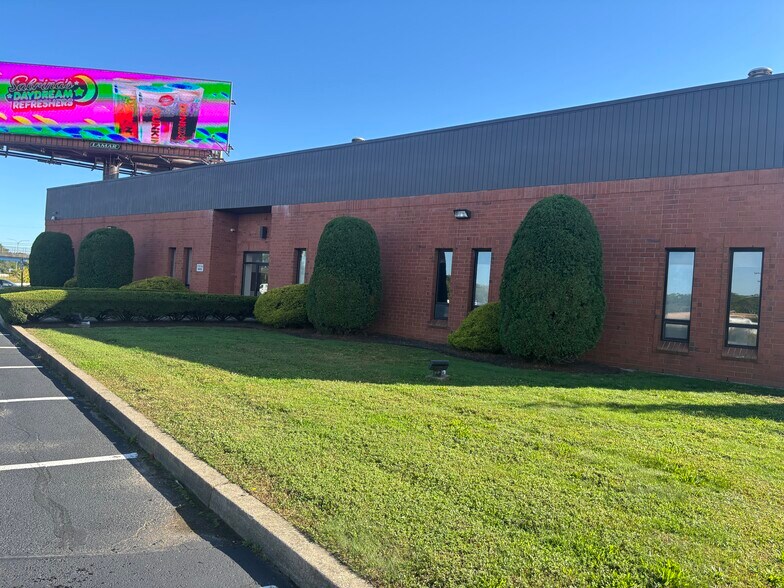 Primary Photo Of 33 Plan Way, Warwick Warehouse For Lease