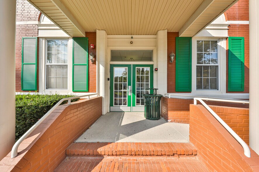 More Photos Of 245 Main St, Chester Office For Lease