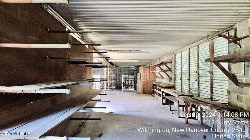 More Photos Of 610 Front St, Wilmington Warehouse For Lease