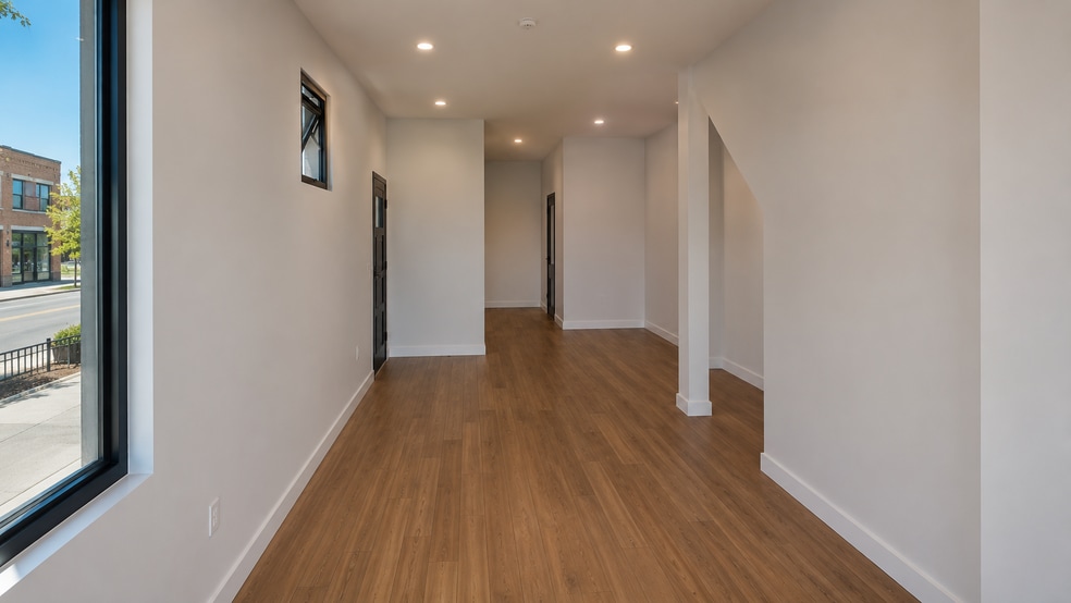 Primary Photo Of 1103 Cambridge St, Cambridge Storefront Retail Residential For Lease