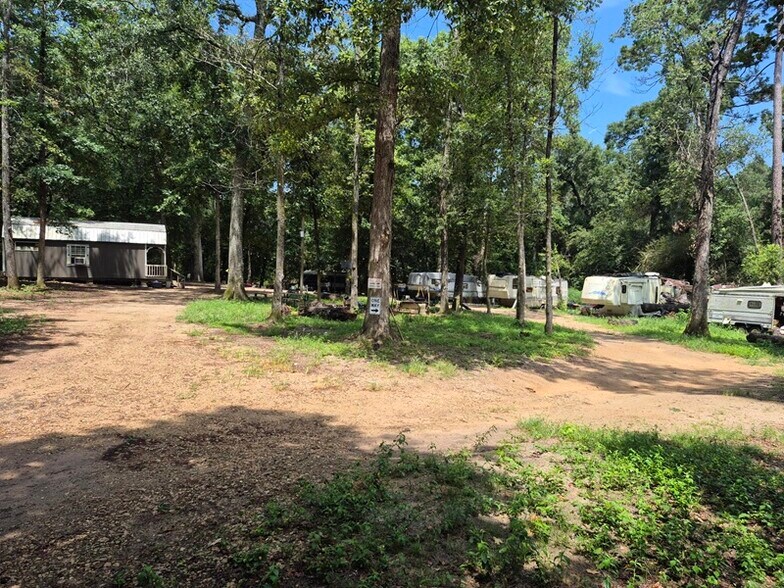 More Photos Of 5210 FM 3081 Rd, Willis Land For Sale