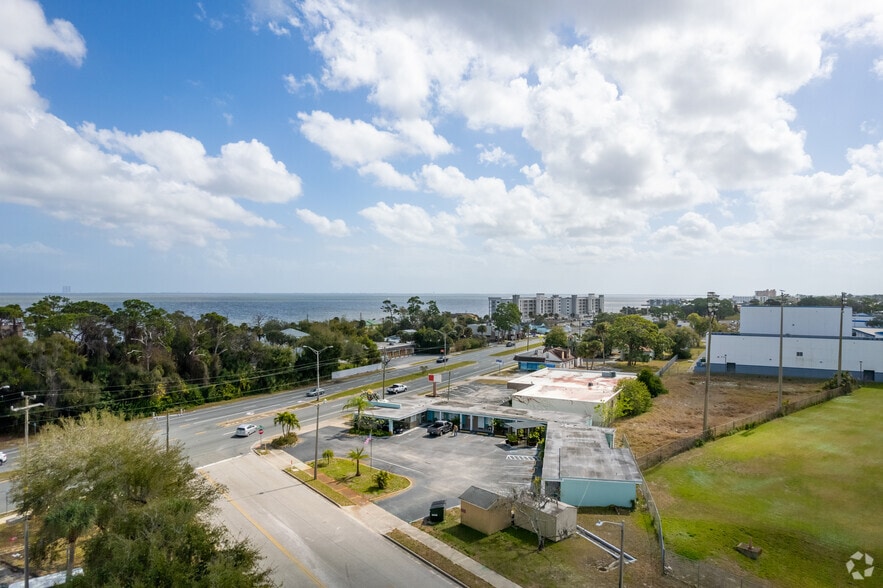 More Photos Of 1540 S Washington St, Titusville Hotel For Sale