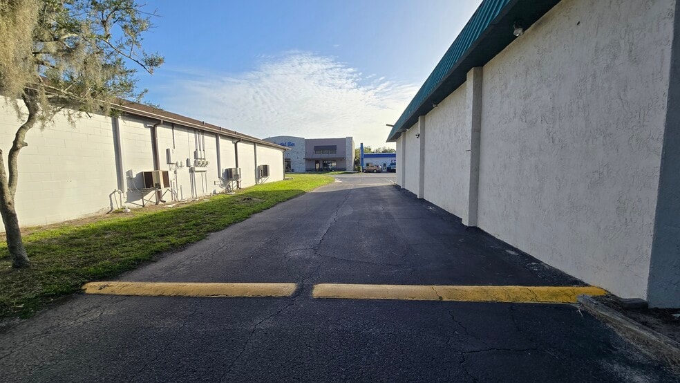 More Photos Of 5720 Gall Blvd, Zephyrhills Office For Lease