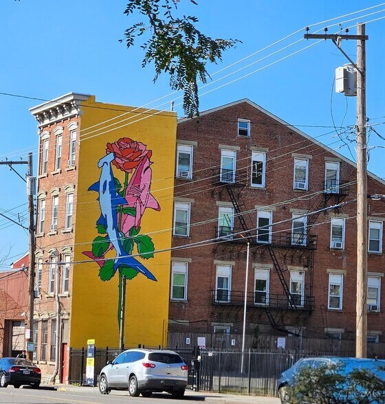 More Photos Of 118 E Liberty St, Cincinnati Apartments For Sale