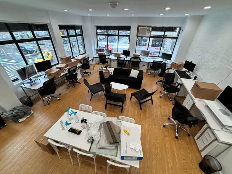 More Photos Of 161 Lafayette St, New York Loft Creative Space For Lease