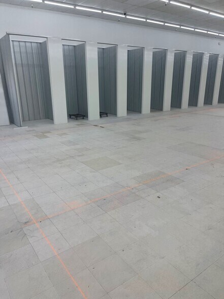 More Photos Of 4892 Okeechobee Rd, Fort Pierce Self Storage For Lease