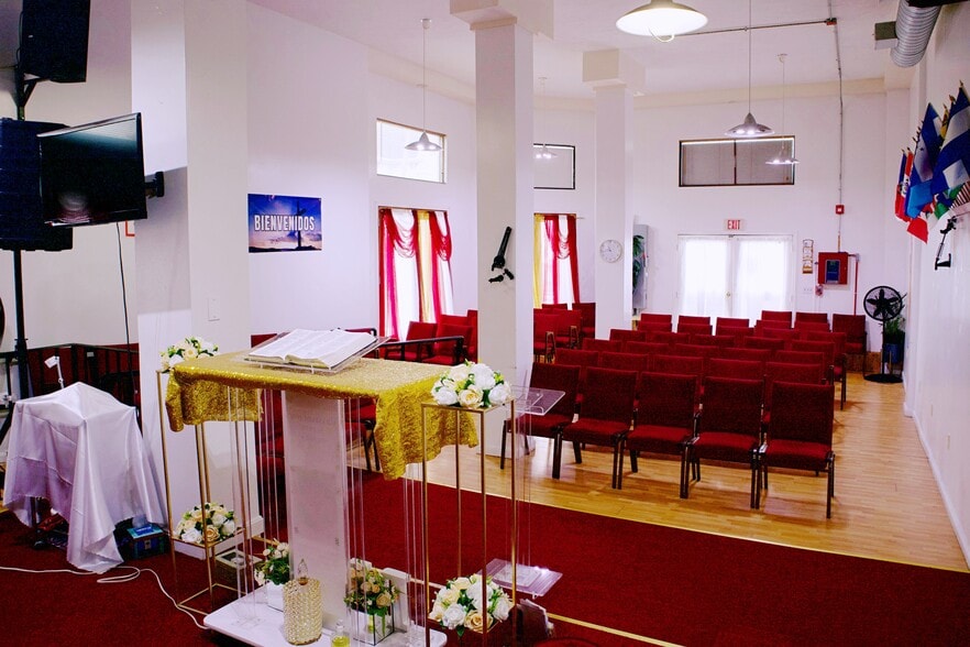 More Photos Of 63-75 Hancock St, Everett Apartments For Sale