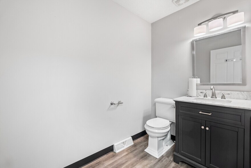 More Photos Of 6200 Fort Ave, Lynchburg Medical For Sale