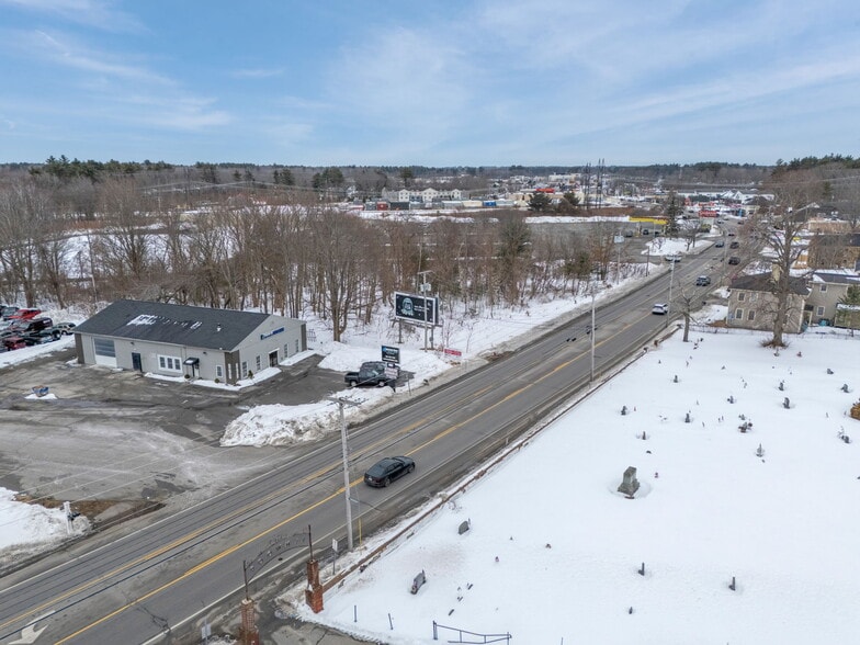 More Photos Of 890 Lafayette Rd, Seabrook Freestanding For Lease