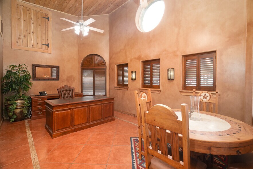 More Photos Of 404 Pat Booker Rd, Universal City Storefront Retail Office For Sale